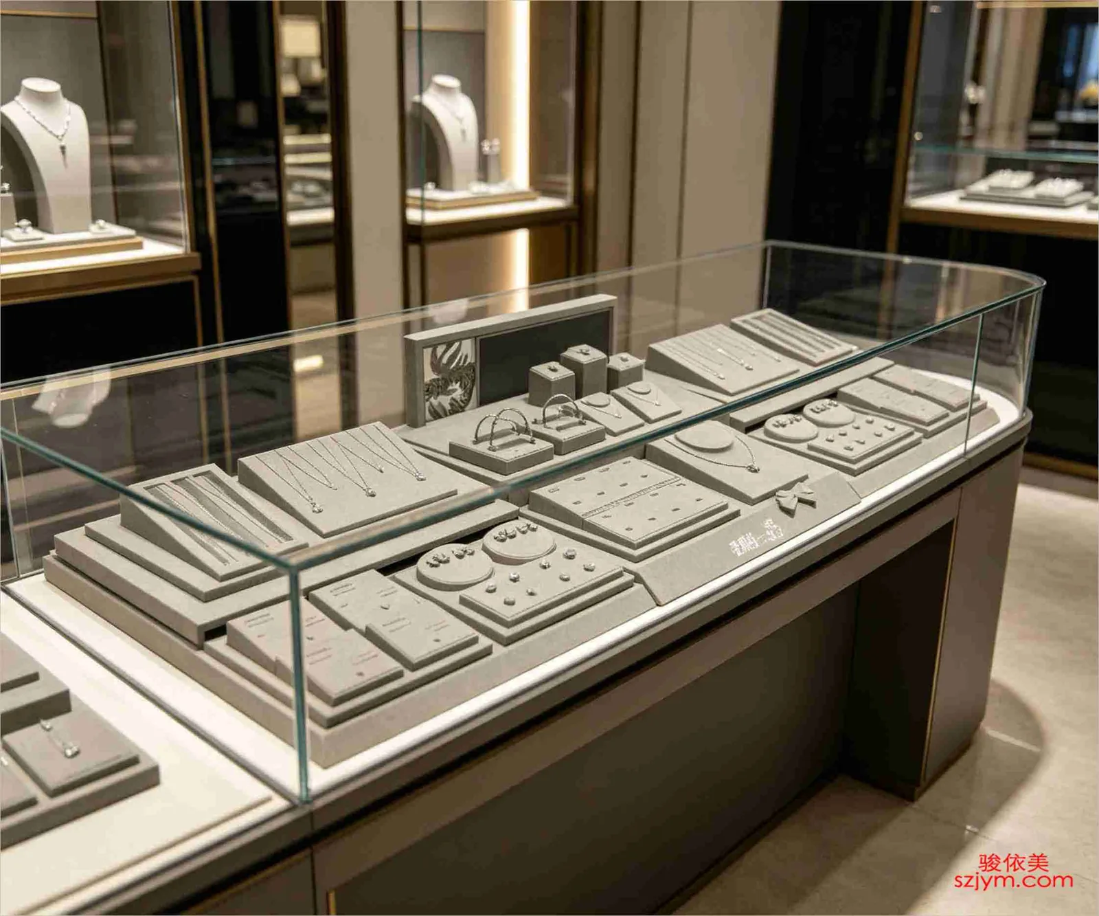 Jewelry Display Prop DJ13