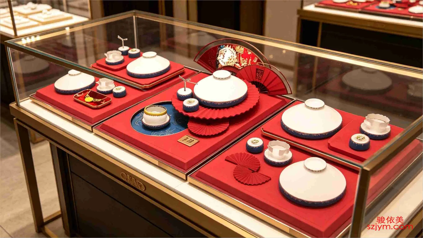 Jewelry Display Set Display Prop DJ44