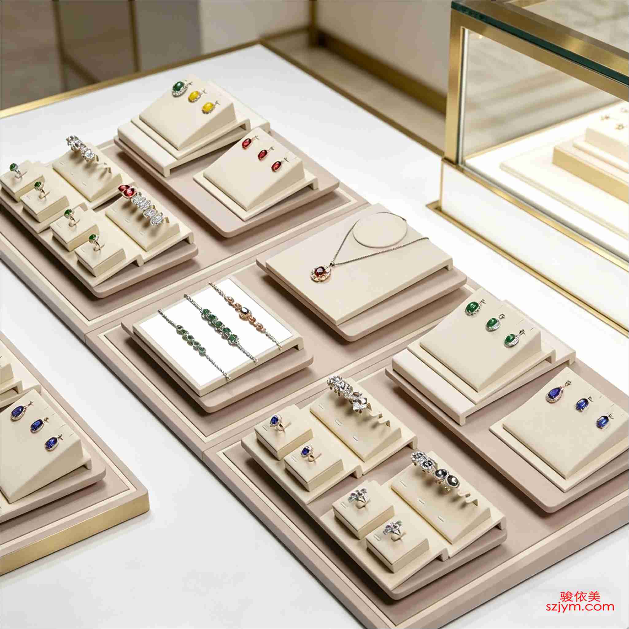 骏依美珠宝包装产品
